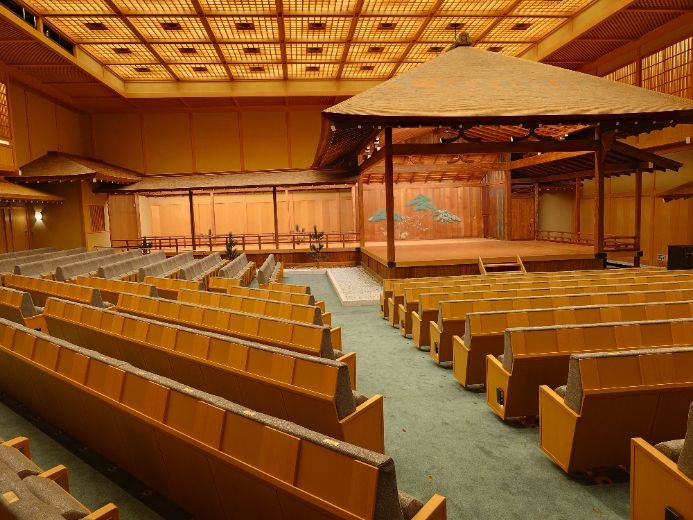 横浜能楽堂本舞台