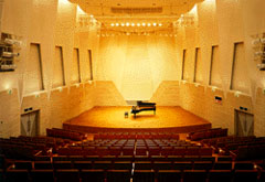 リリスホール写真