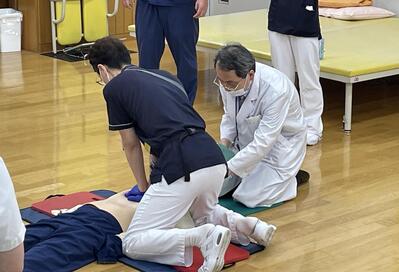 リハビリテーション部での訓練の様子の画像