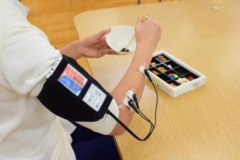 随意運動介助型電気刺激装置の画像