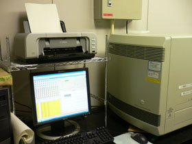 定量PCR装置の写真