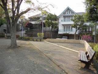 日吉本町第二公園の写真１