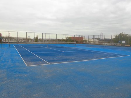 太尾公園　テニスコート写真