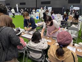 芝生ひろばワークショップの様子
