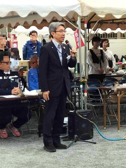 第54回綱島子どもすもう大会にて話をする区長