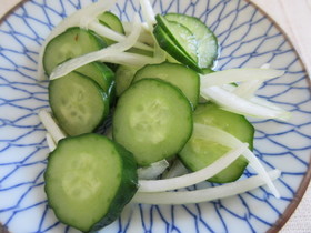 Two cups of cucumber and onion vinegar