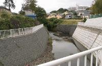 光明橋上流　平成２４年