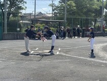 優勝杯が返還されています