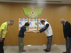 大木会長より総理大臣メッセージを伝達