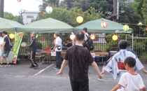 三世代の盆踊り