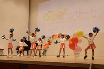 スマイルエンジェルズの素敵なチアダンスの様子