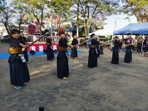 気迫あふれる剣士たちの演舞の様子