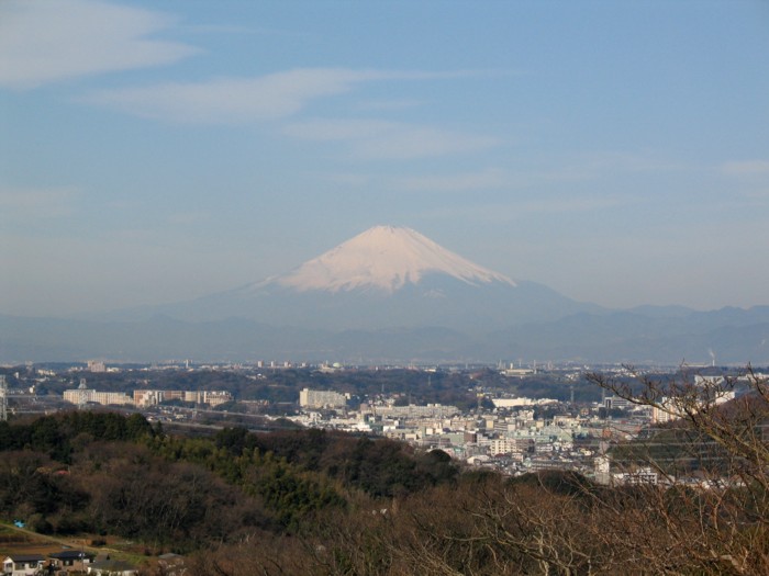 从圆海山附近看到的富士山