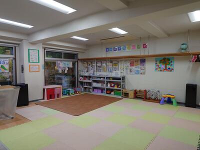 西区シャーロックBABｙの画像