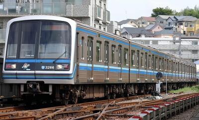 ３０００Ａ形車両