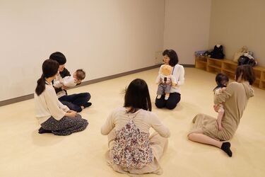 春のとくべつおはなし会の様子