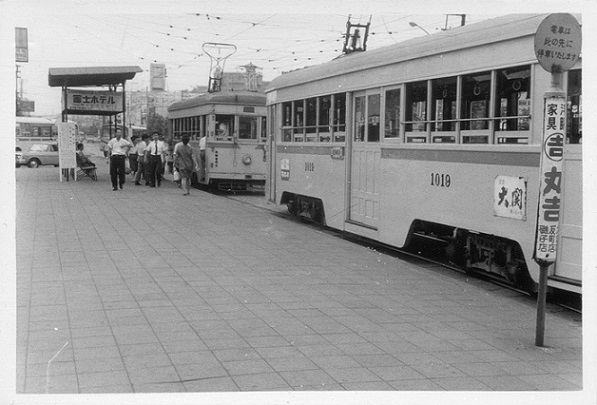 東神奈川西口電停付近２の画像
