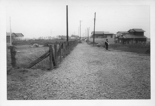 上菅田小学校への通学路付近の画像