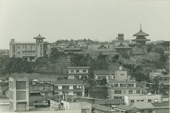 孝道山をながめるの画像