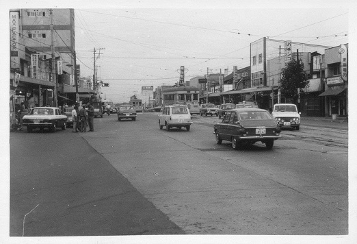 六角橋商店街入口２の画像