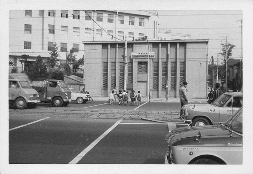 中央卸売市場付近　幸ケ谷小学校旧校舎３の画像