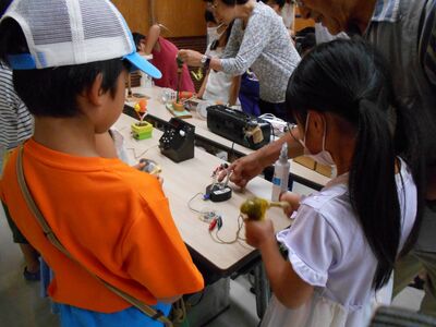 令和5年度ソーラークッカーを作ってみよう写真