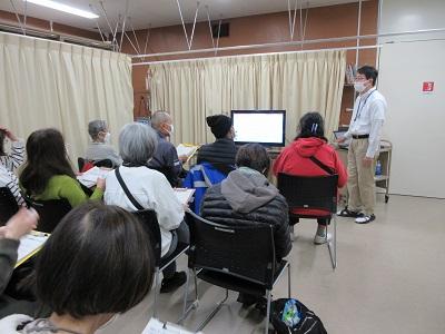 令和6年度金沢図書館ツアー写真2