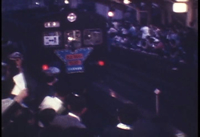 横浜線を引退する73系車両さよなら運転－中山駅ホームを出る車両の画像