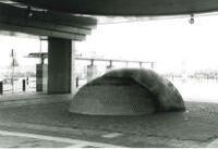 仲町台駅　霧噴水の画像