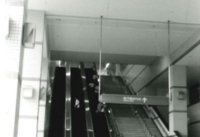 センター南駅構内の画像