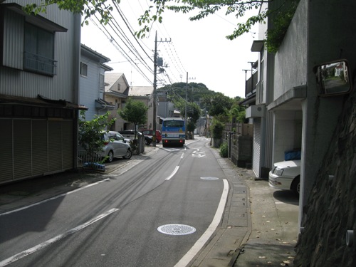 中原街道-東山田駅方向