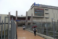 ららぽーと横浜-鴨居駅方の歩道橋から望むの画像