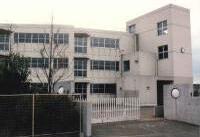 川和中学校入口の画像