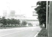 向原交差点から勝田橋方面を眺むの画像