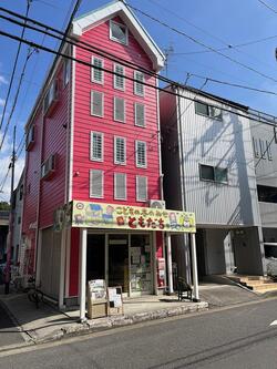 お店の外観