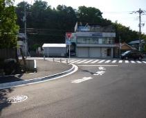 道路改良事業現場の一例の写真