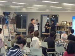 ブース紹介の様子１