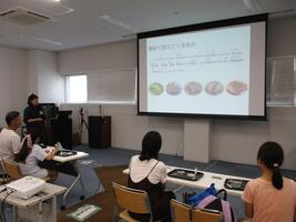 講師による説明の様子