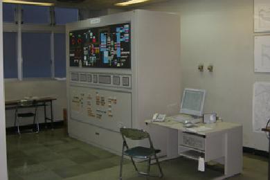 吉野ポンプ場制御室