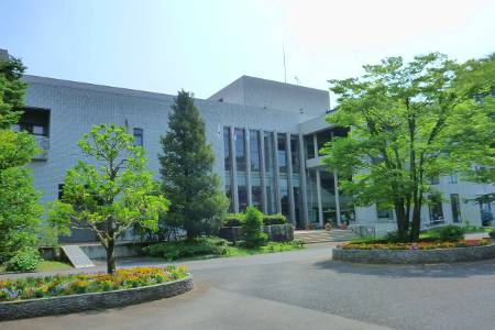西部水再生センター本館