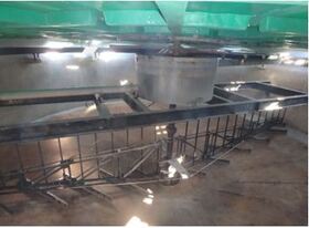 調整汚泥タンクの中