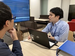 関係部署との打合せ