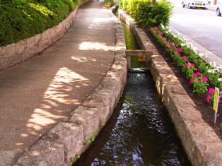 浄念寺せせらぎ緑道