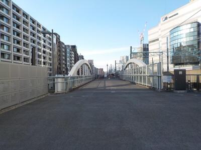 桜木町から紅葉坂までの遊歩道写真