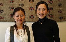 富岡麻美さん（右）黒田智子さん（左）