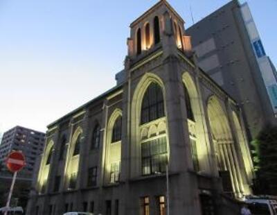 ライトアップ　横浜指路教会