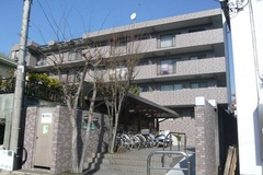 Hình ảnh bên ngoài tòa nhà thứ 4 của Totsuka Nishi Park Homes