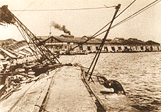 image of Shinko Pier were destroyed
