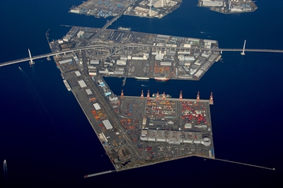 Photograph of Daikoku Pier