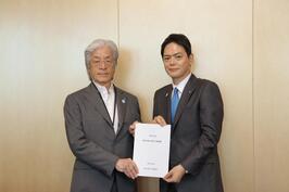 横浜商工会議所より「令和6年度 横浜市政に関する要望書」を受領しました